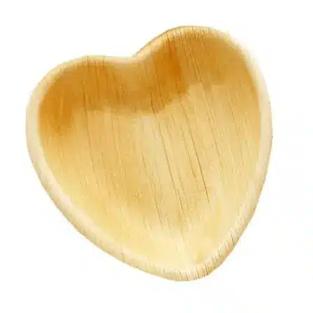 Plate Areca Palm 15cm heart